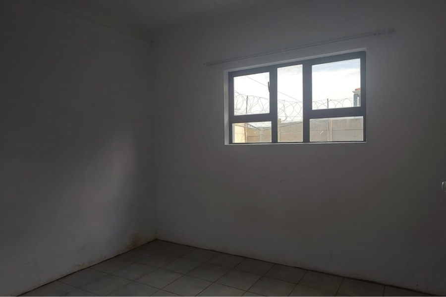 3 Bedroom Property for Sale in Uitenhage Upper Central Eastern Cape